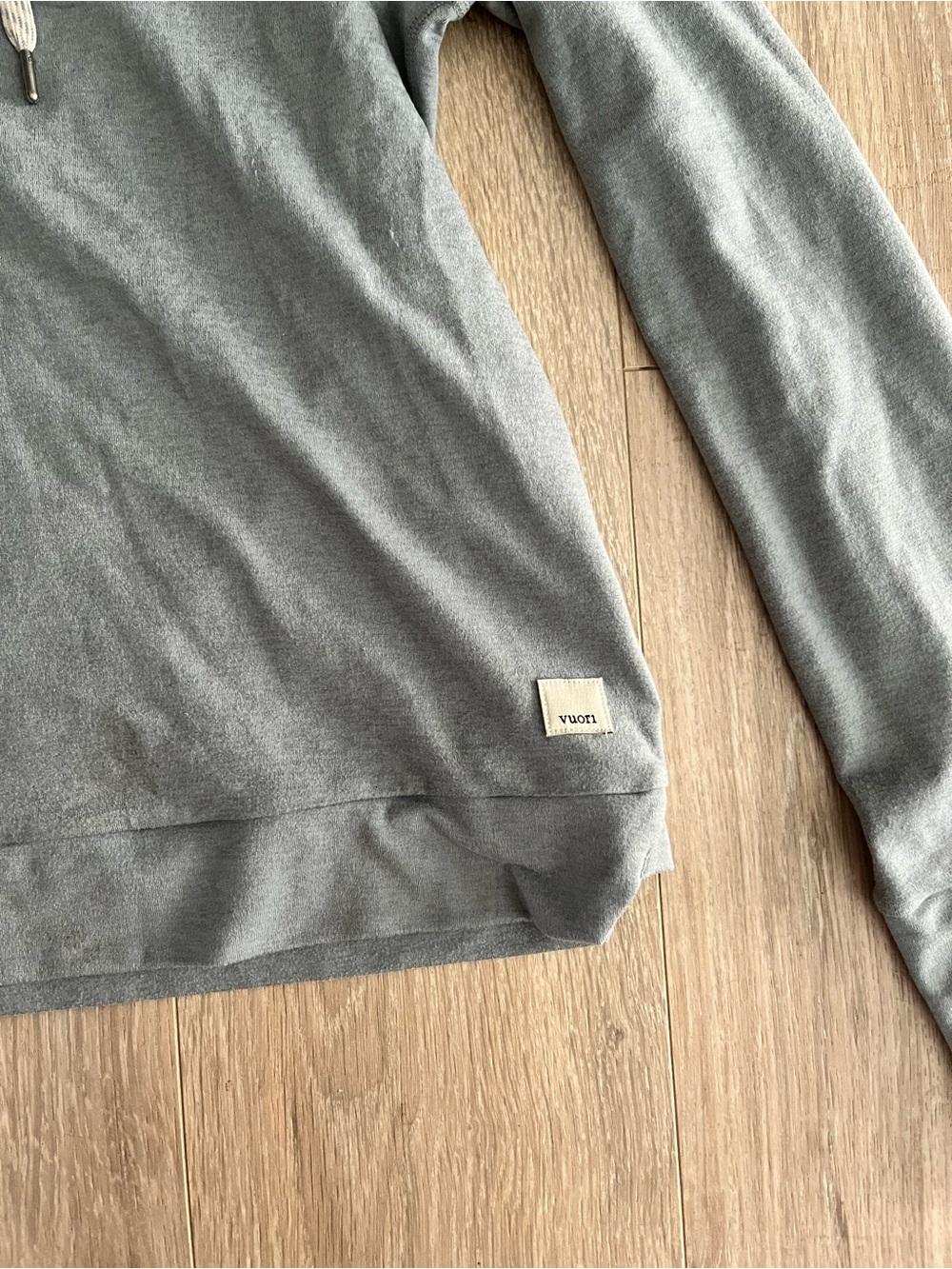 Vuori Women’s Essential Halo Hoodie Light Blue - Size XS - Picture 2 of 6